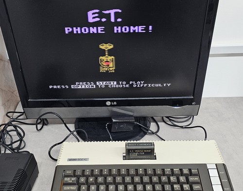 Phone home atari computer - phone,
