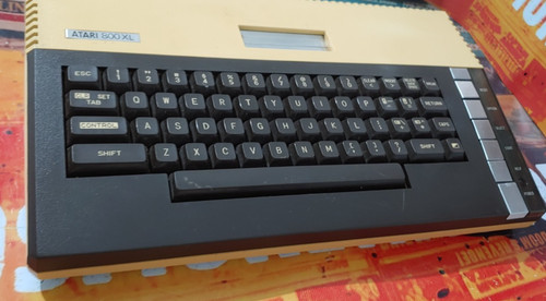 Computer atari 800 - computer,