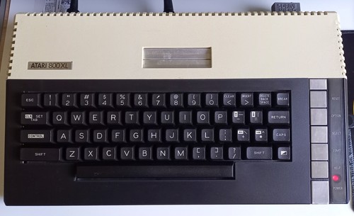 Atari 800xl con - 800xl, +